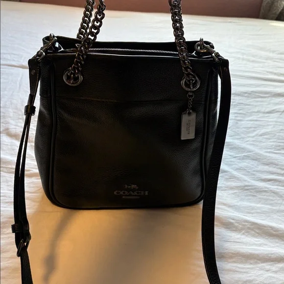 Coach, leather bucket bag with gun metal hardware extra Crossbody strap!